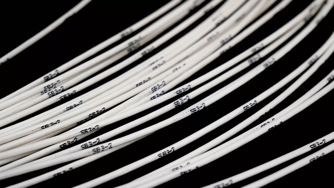 Kabelbeschriftung / Kabelmarkierung / Kabelbedruckung